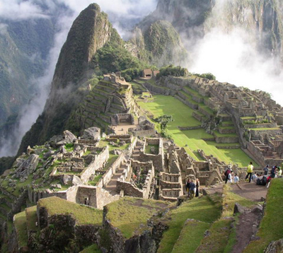 [Gambar: Machu-Picchu.jpg]