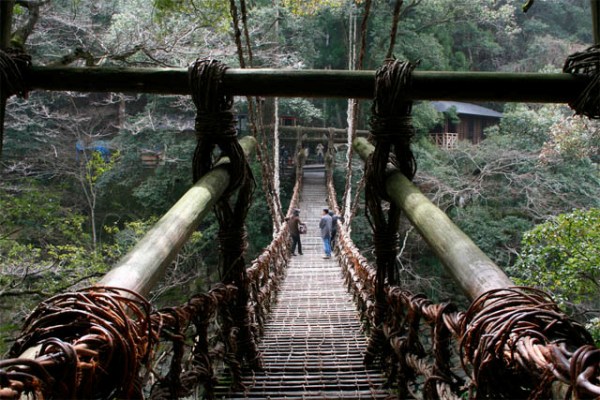Musou Tsuribashi bridge, Japan
