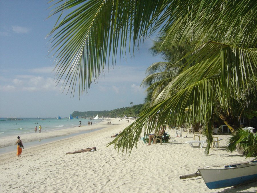 boracay_white_beach_jan-31-2006_dsc00666-900