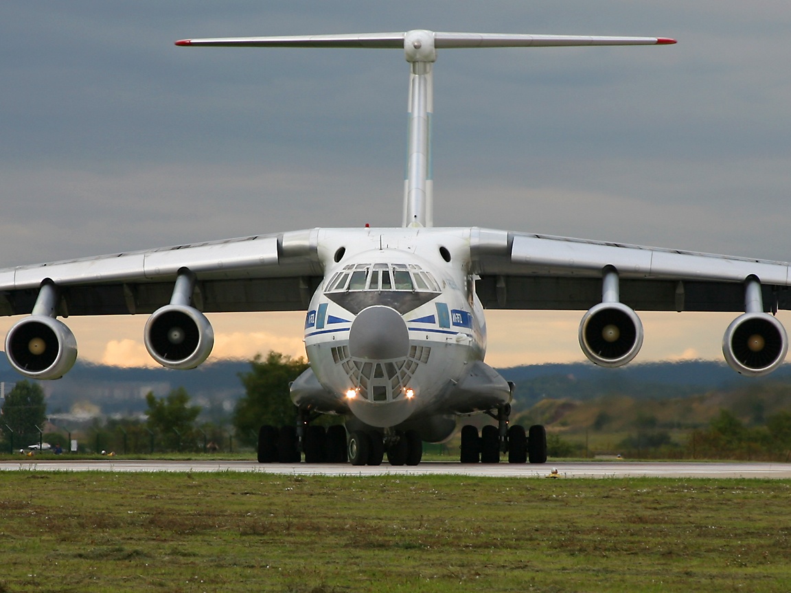 Il-76