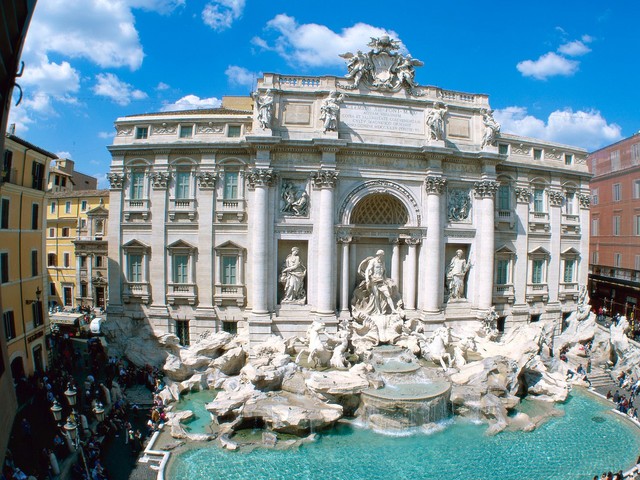 Trevi_Fountain_Rome_Italy