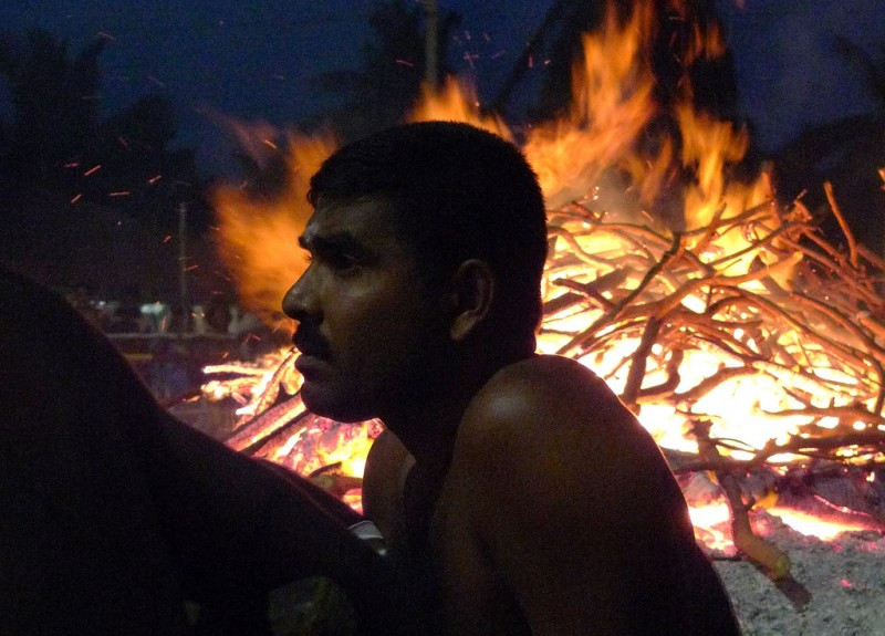 4-firewalking-udappu-sri-lanka
