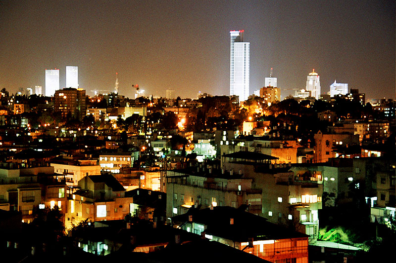 tel-aviv-at-night