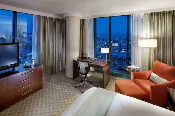 InterContinental San Francisco guestroom