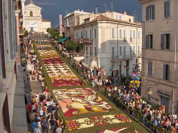 Infiorata Genzano di Roma