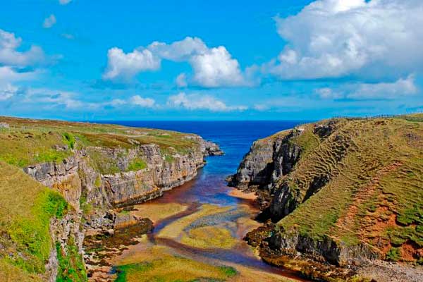 Photo by wallpapersgroup.com