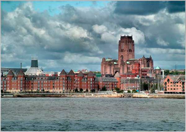 Photo by http://www.barrymillerphotographics.co.uk