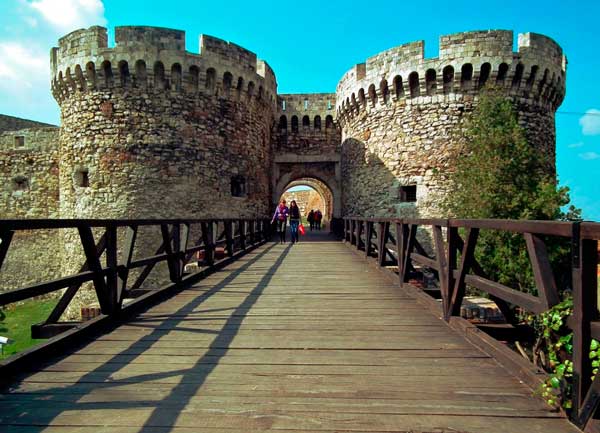 Photo by http://awonders.com