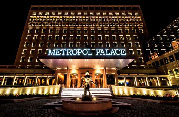 Photo by http://upload.wikimedia.org/