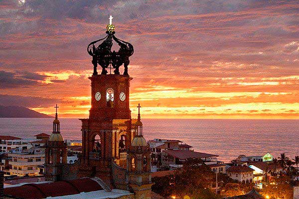 Photo by http://visitpuertovallarta.com/