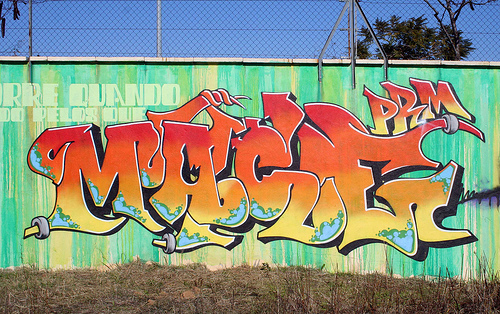 Lisbon graffiti 1