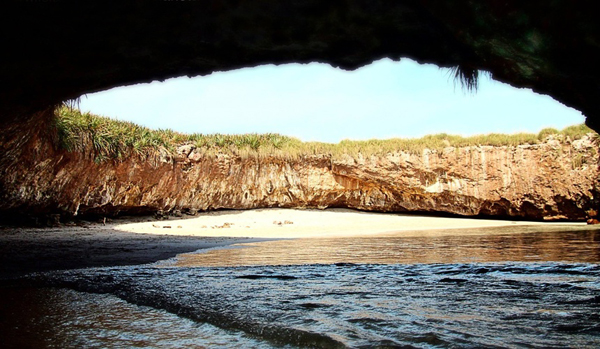 Hidden Beach, Mexico