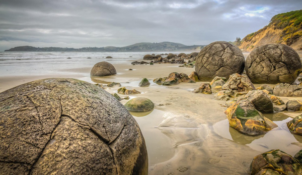 Koekohe Beach, New Zealand